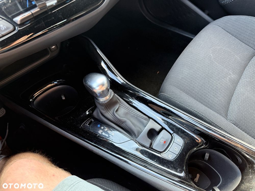 Toyota C-HR 1.8 Hybrid Style - 24