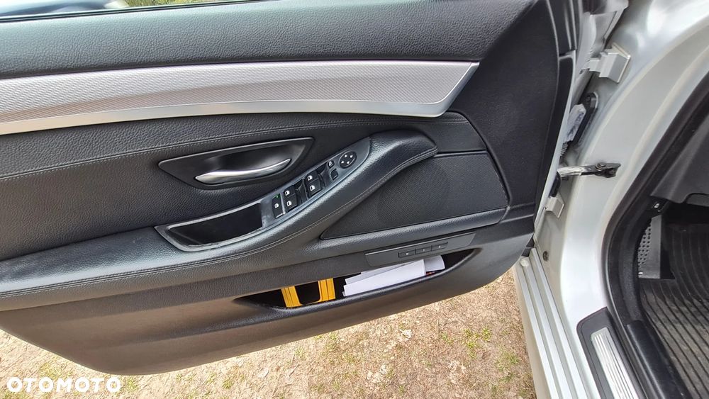 BMW Seria 5 535d Touring - 19