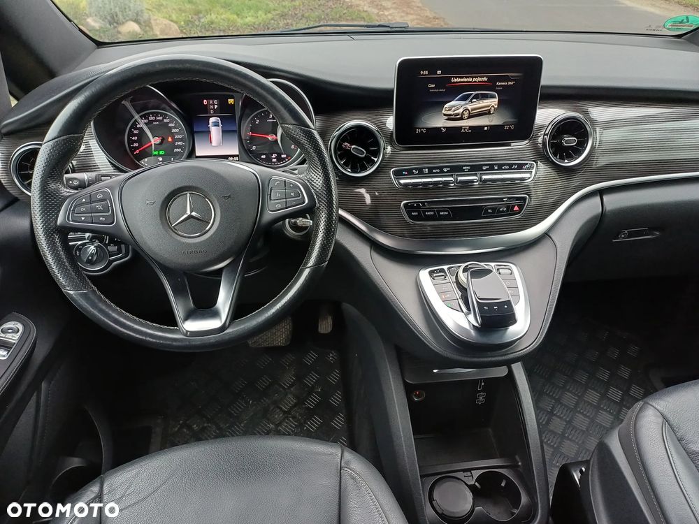 Mercedes-Benz Klasa V 300 d Extralang 9G-TRONIC Avantgarde - 28