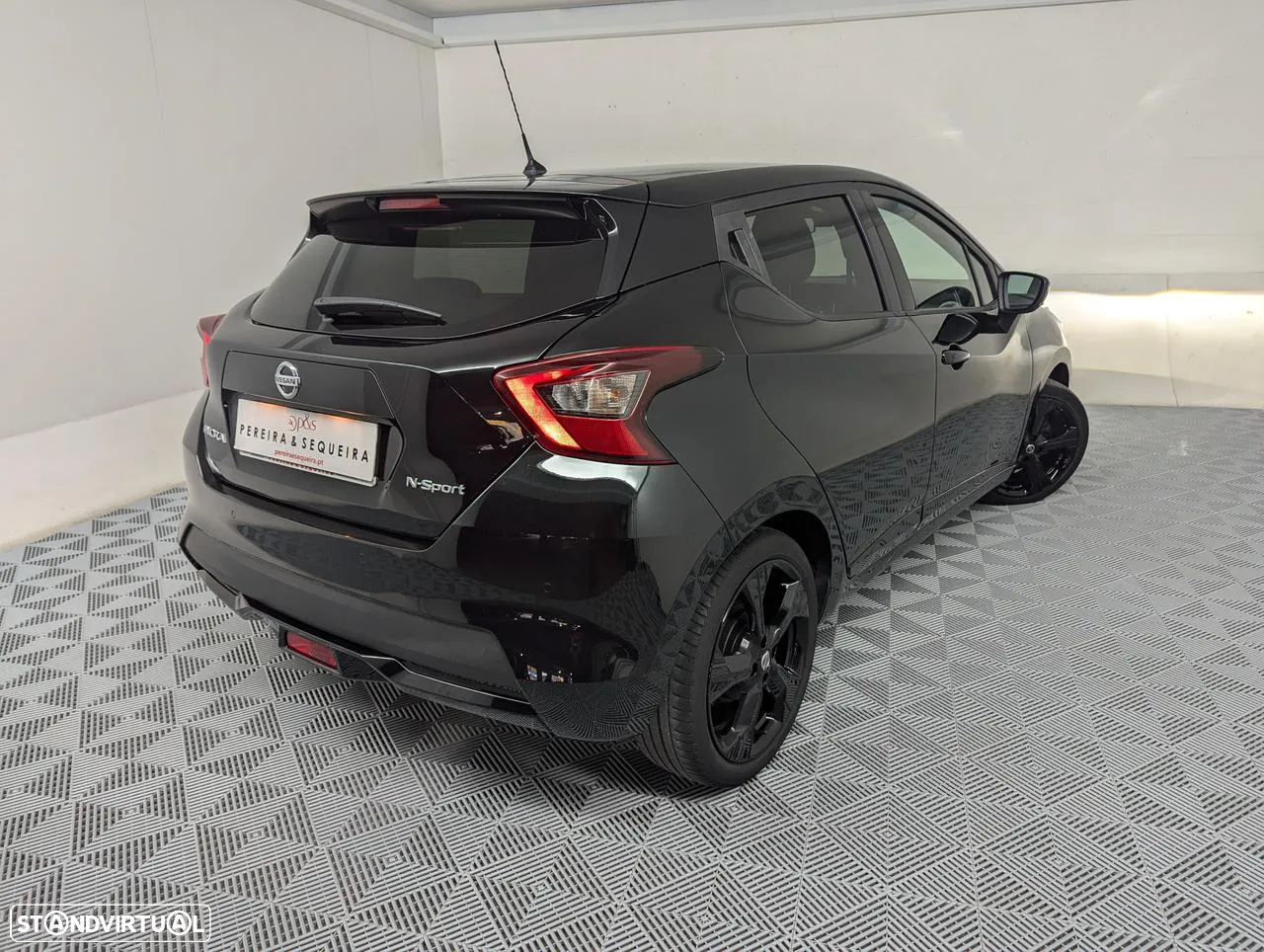 Nissan Micra 1.0 IG-T N-Design Black P.Navi - 7
