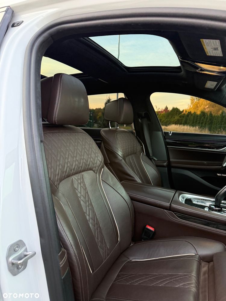 BMW Seria 7 750Li xDrive Edition Exclusive - 21