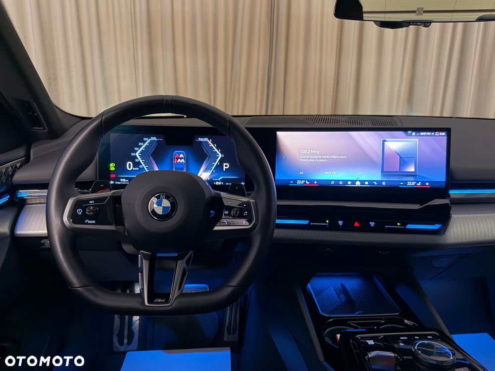 BMW Seria 5 520d xDrive mHEV M Sport - 10