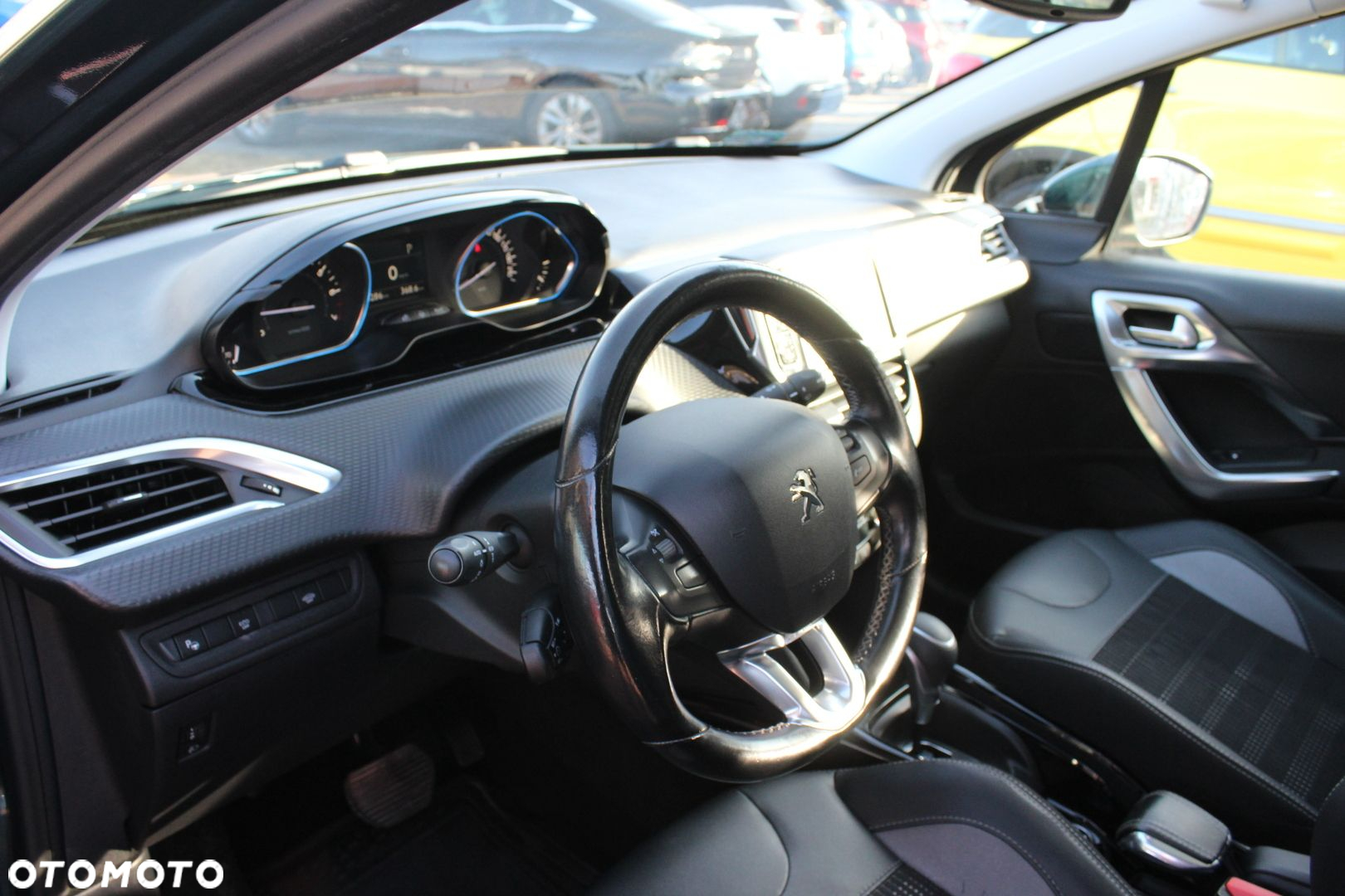 Peugeot 2008 - 20