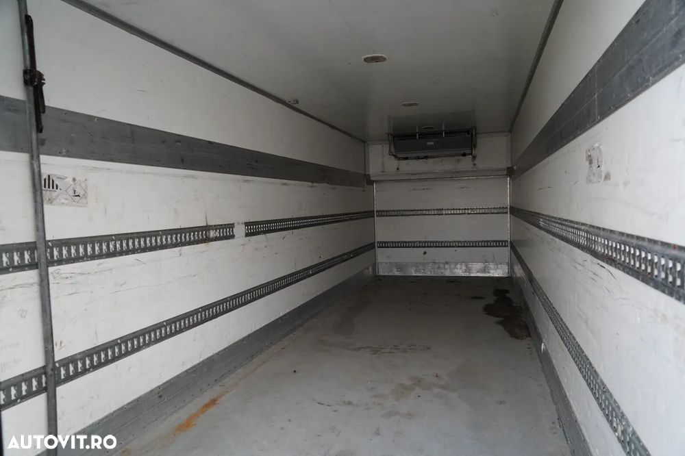 Schmitz Cargobull /  8.2 M REFRIGERATION UNIT / CARRIER SUPRA 950 UNIT - 6
