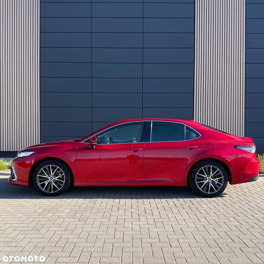 Toyota Camry 2.5 Hybrid Executive CVT - 6