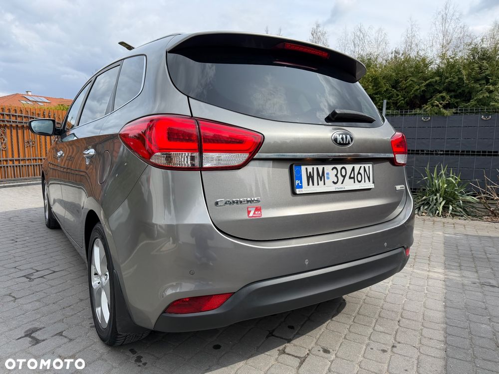 Kia Carens 1.7 CRDi Business Line 7os 7DCT - 4