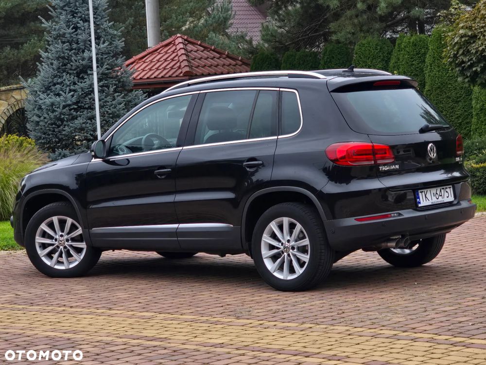 Volkswagen Tiguan 2.0 TDI 4Mot Perfectline R-Style DSG - 10