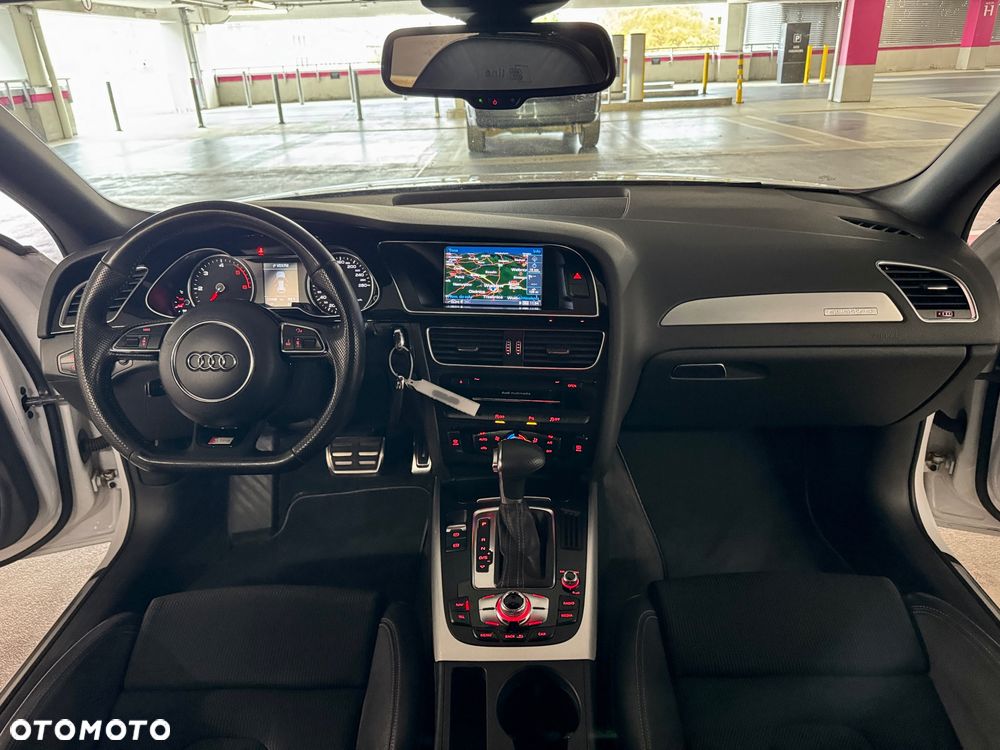 Audi A4 Avant 2.0 TDI DPF quattro S tronic S line Sportpaket - 21