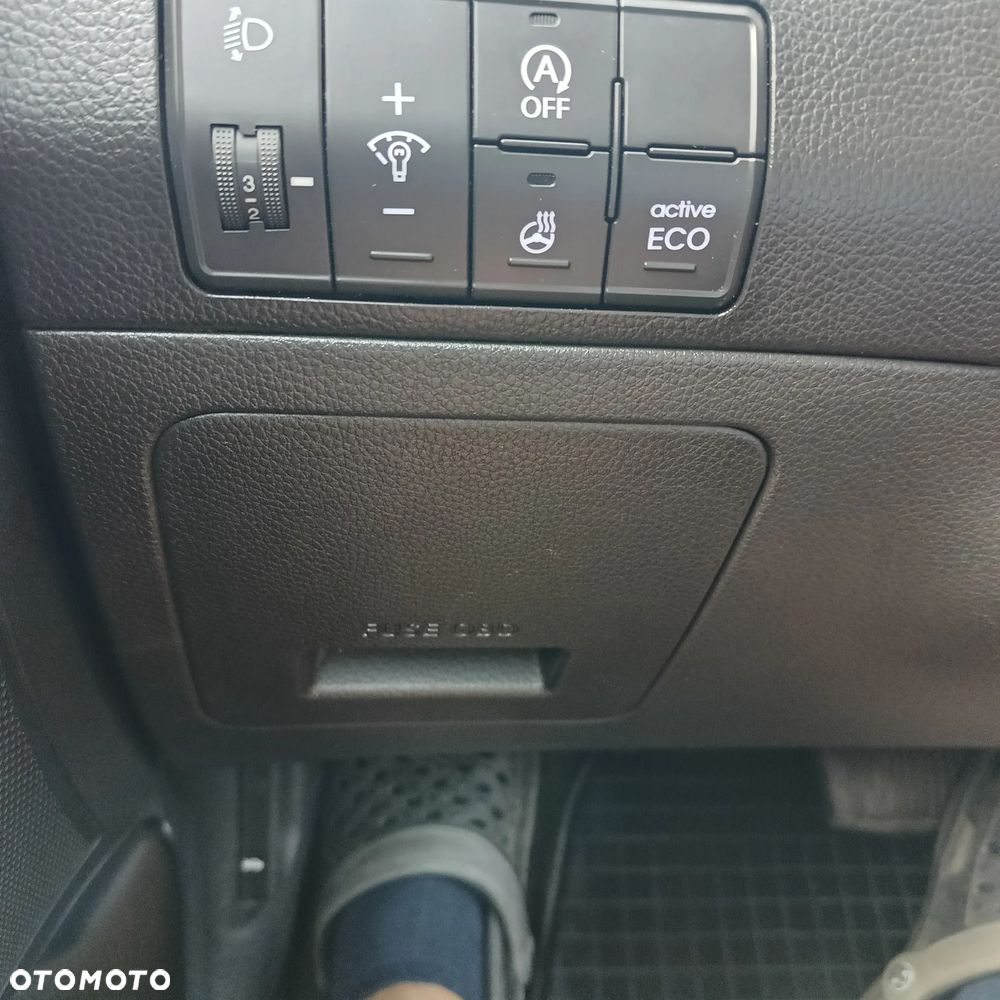 Hyundai i30 1.6 GDI BlueDrive Premium DCT - 14
