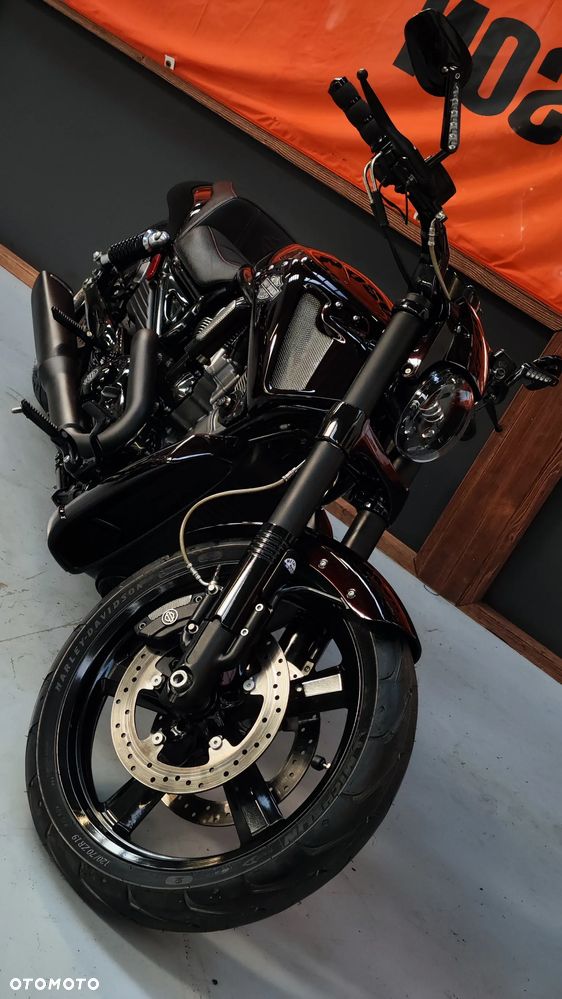 Harley-Davidson V-Rod Muscle - 5