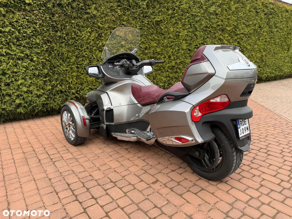 Can-Am Spyder - 5