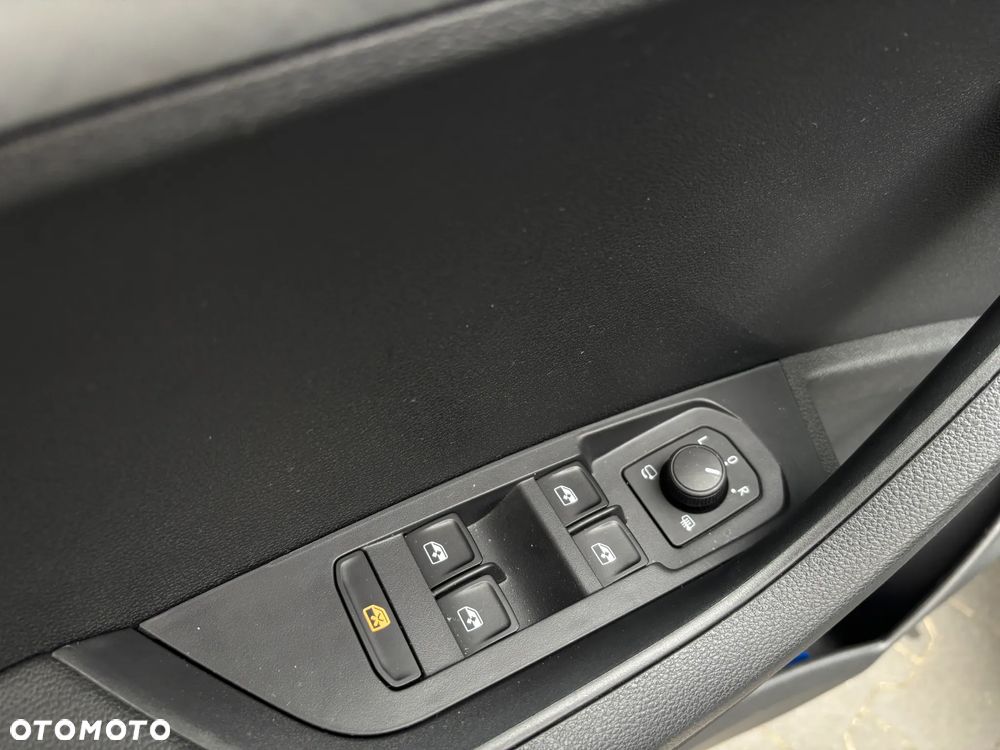 Skoda Karoq 1.5 TSI ACT Selection DSG - 23