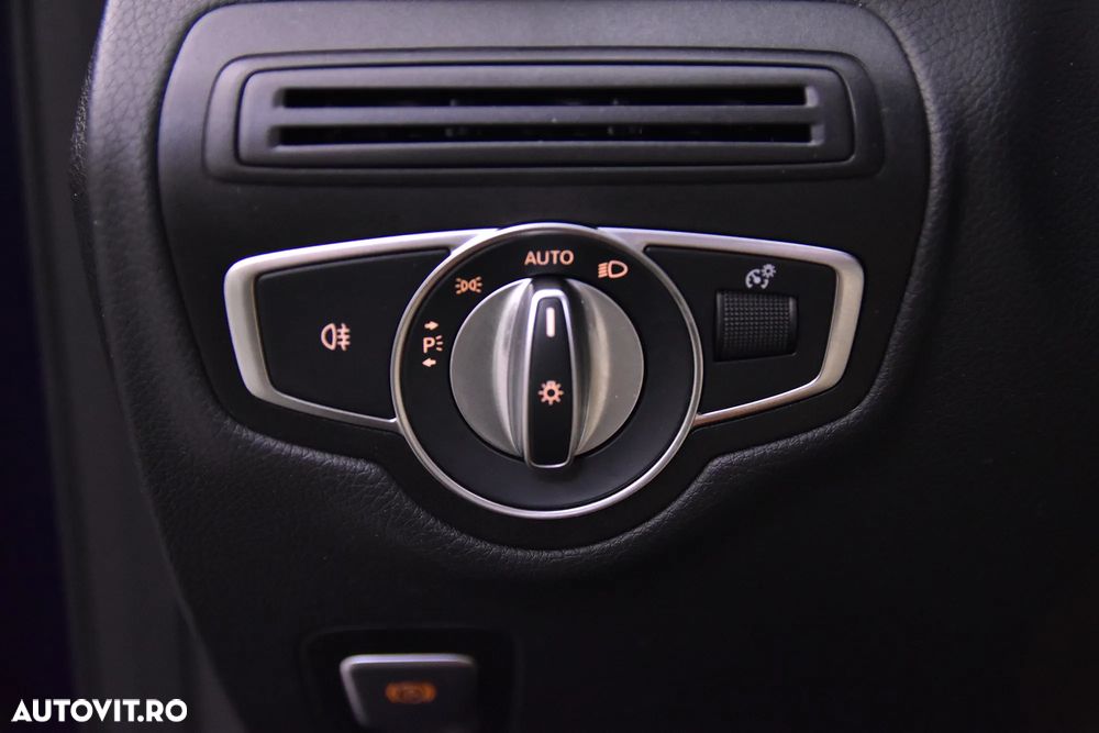 Mercedes-Benz GLC 220 d 4Matic 9G-TRONIC AMG Line - 15