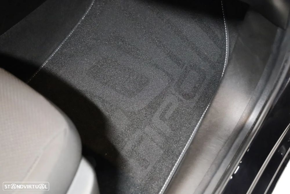 Fiat Tipo Station Wagon 1.3 MultiJet Lounge - 21