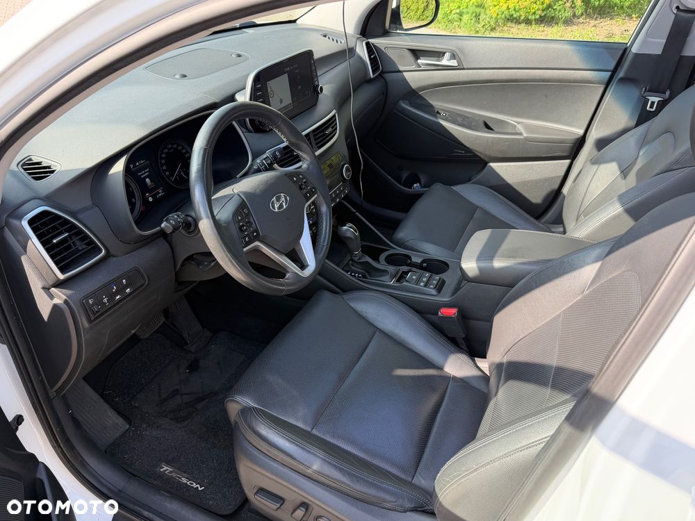 Hyundai Tucson - 11