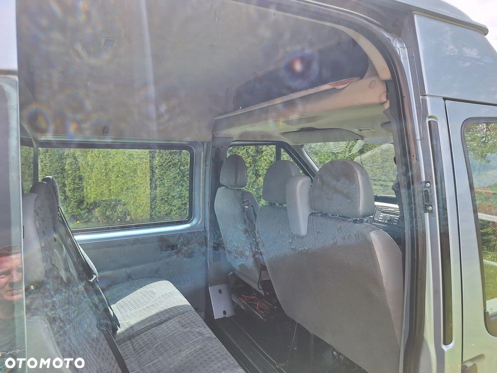 Ford Transit - 24