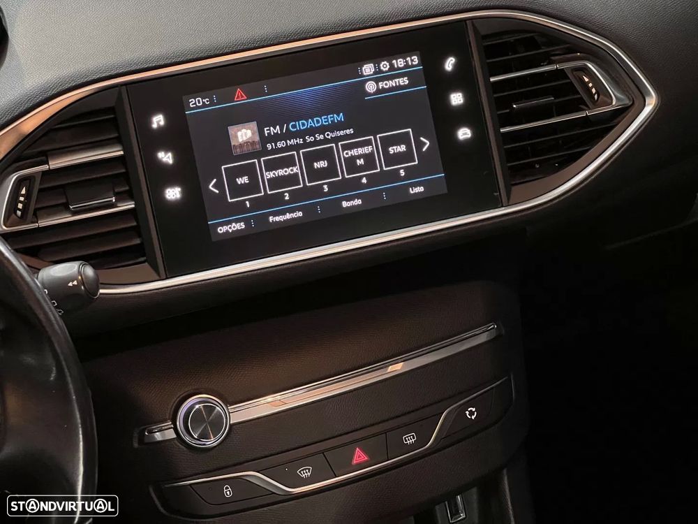 Peugeot 308 1.2 PureTech Style - 18