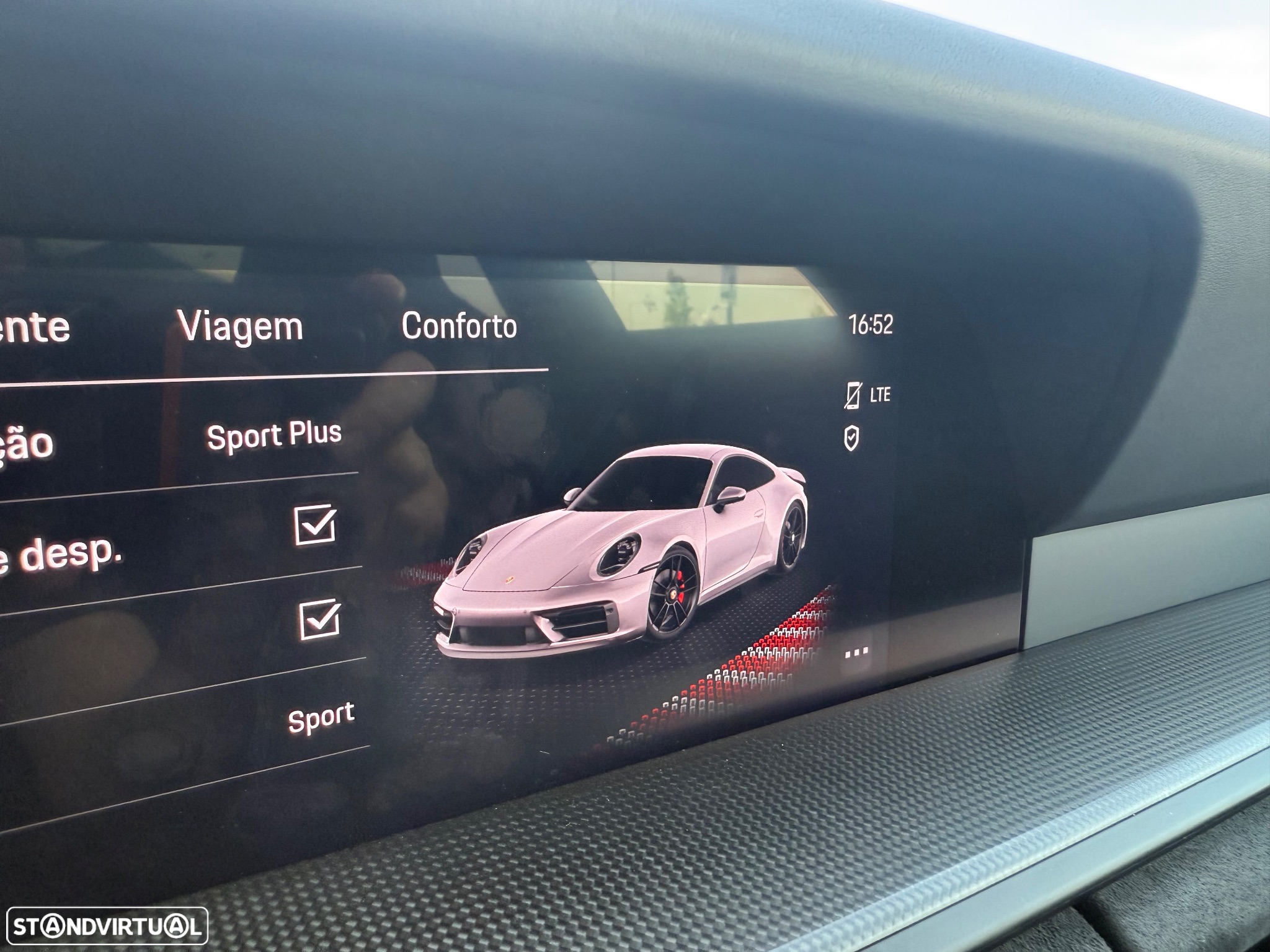 Porsche 911 (992) Carrera GTS PDK - 36