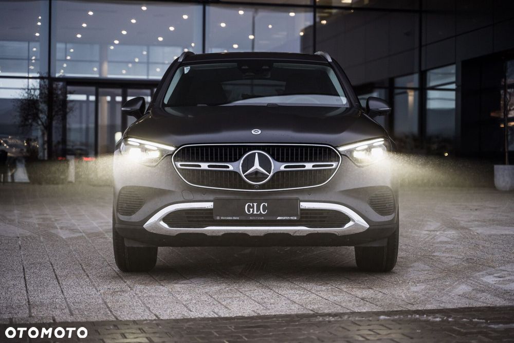 Mercedes-Benz GLC - 4