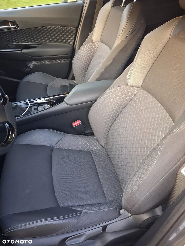 Toyota C-HR 2.0 Hybrid Style - 11
