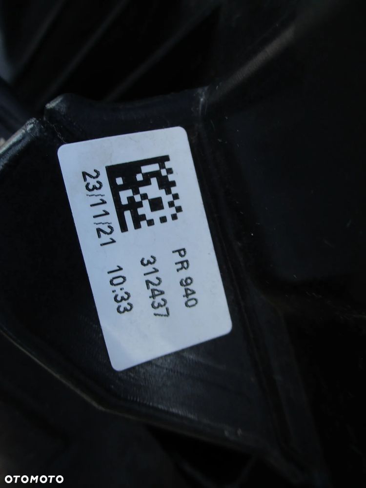 Alfa Romeo Giulietta Lift 16- LAMPA PRZÓD LEWA LUB PRAWA - 13