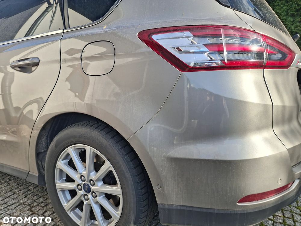 Ford S-Max - 6