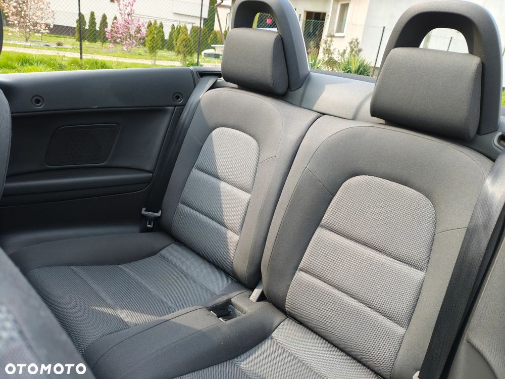 Audi A3 Cabrio 1.6 Attraction - 24