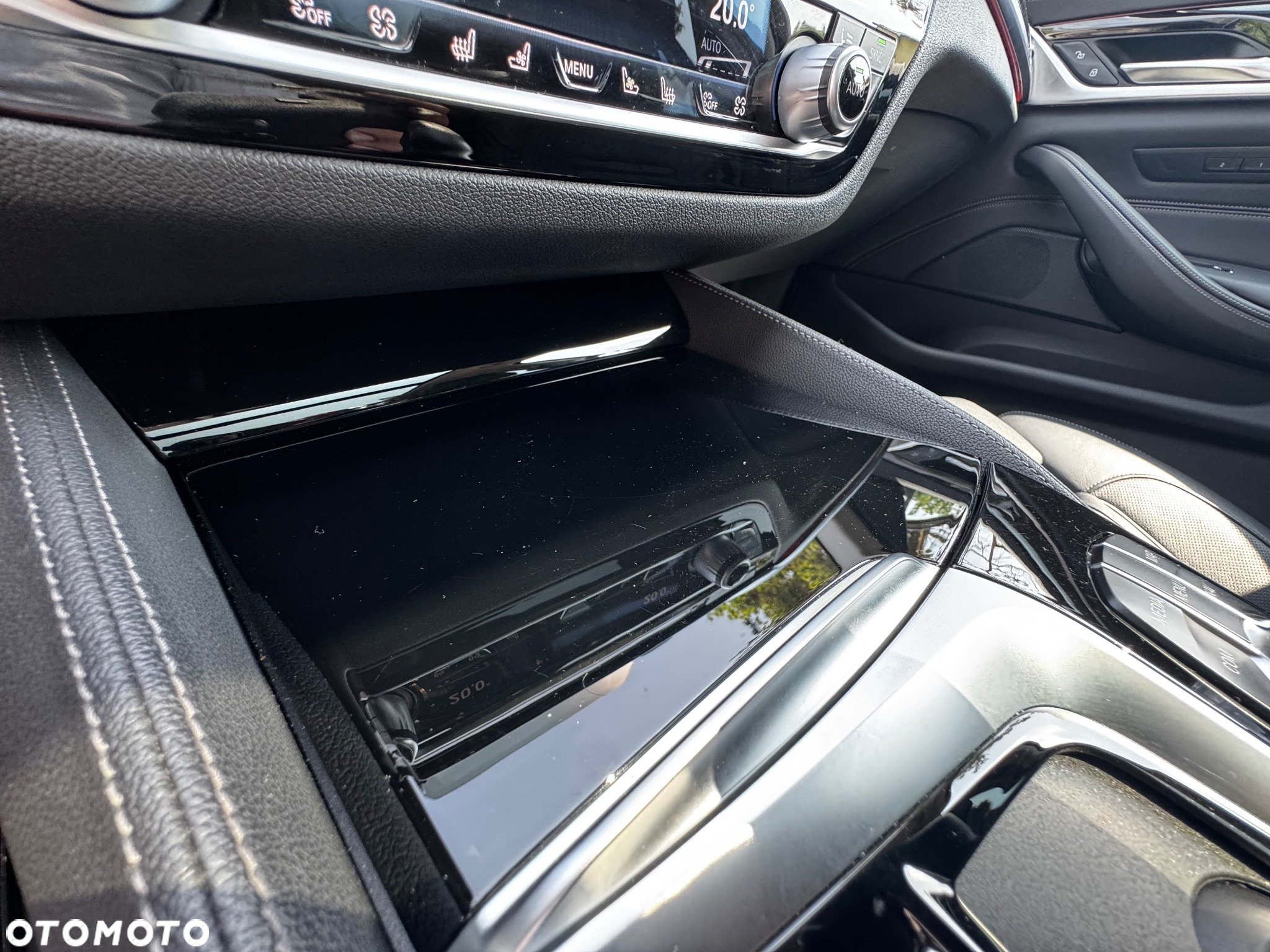 BMW Seria 5 520d Luxury Line - 32