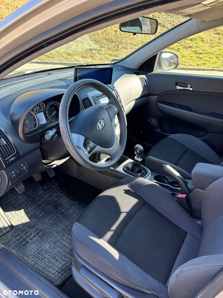 Hyundai i30 1.6 CRDi Premium - 14