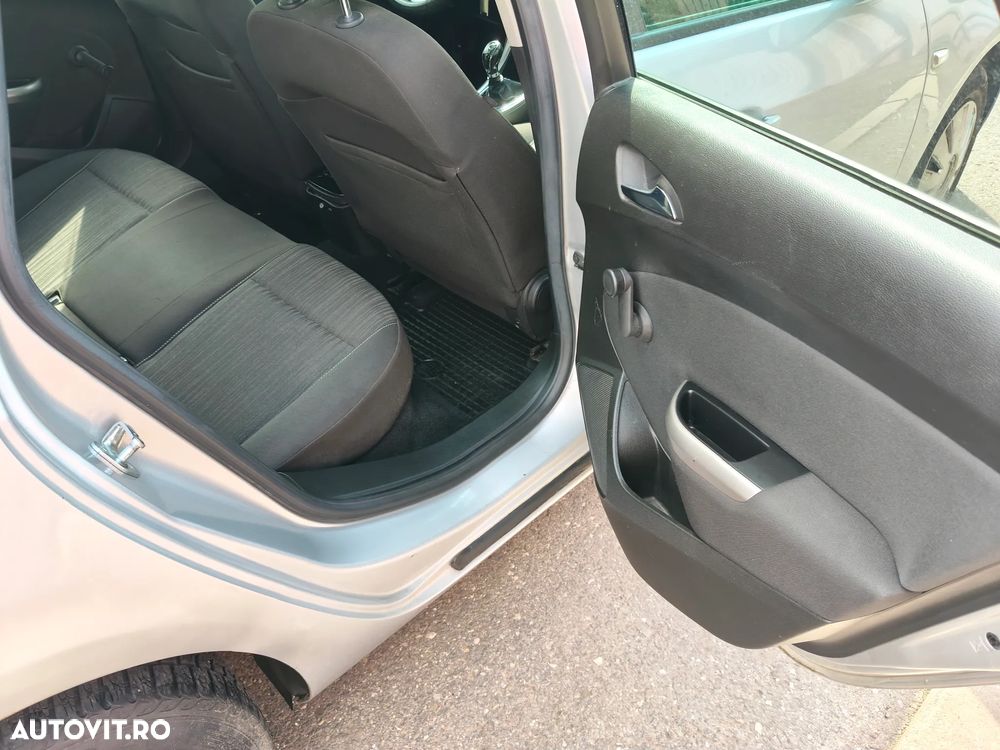 Opel Astra 1.3 CDTI Enjoy - 11