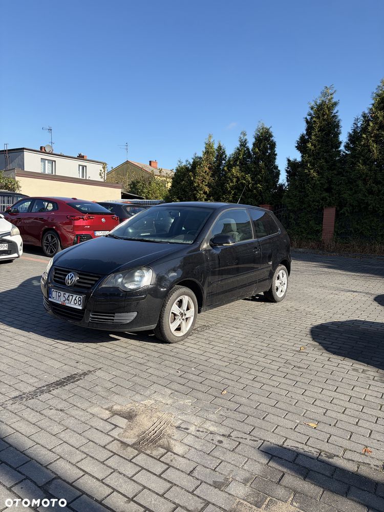 Volkswagen Polo - 1