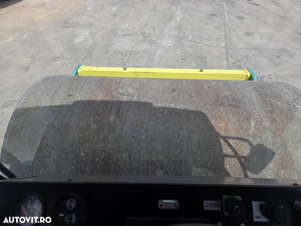 Ammann ASC110, 2018, 445h, Masa operationala 15tone, latime tambur 2,1m, lungime totala 5,7m, motor 115KW, posibilitate leasing 3 ani, STARE FOARTE BUNA-65.900 EUR+Tva - 13