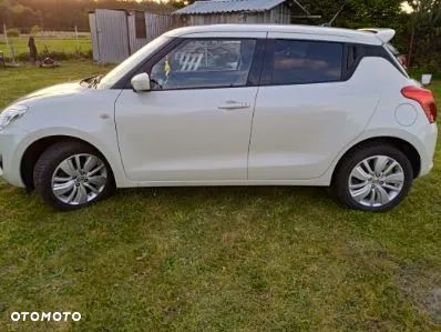 Suzuki Swift 1.2 Premium - 10