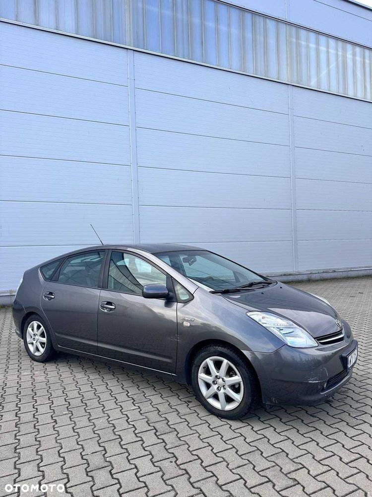 Toyota Prius - 6