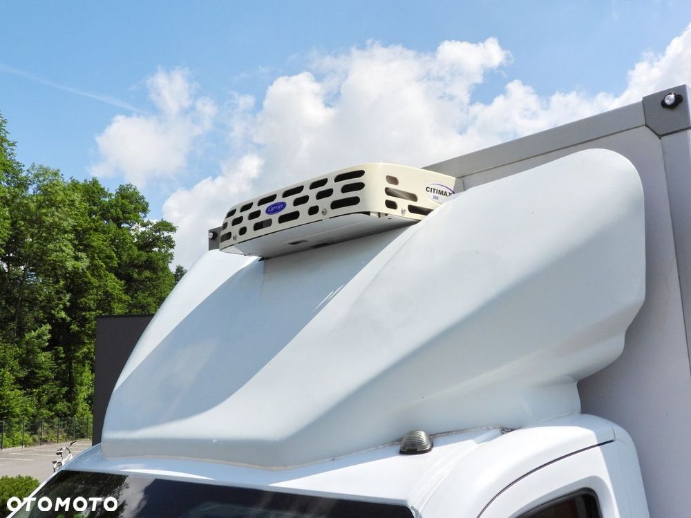 Ford TRANSIT CHŁODNIA KONTENER 0*C 8 PALET TEMPOMAT BLIŹNIACZE KOŁA KLIMATYZACJA  130KM - 19
