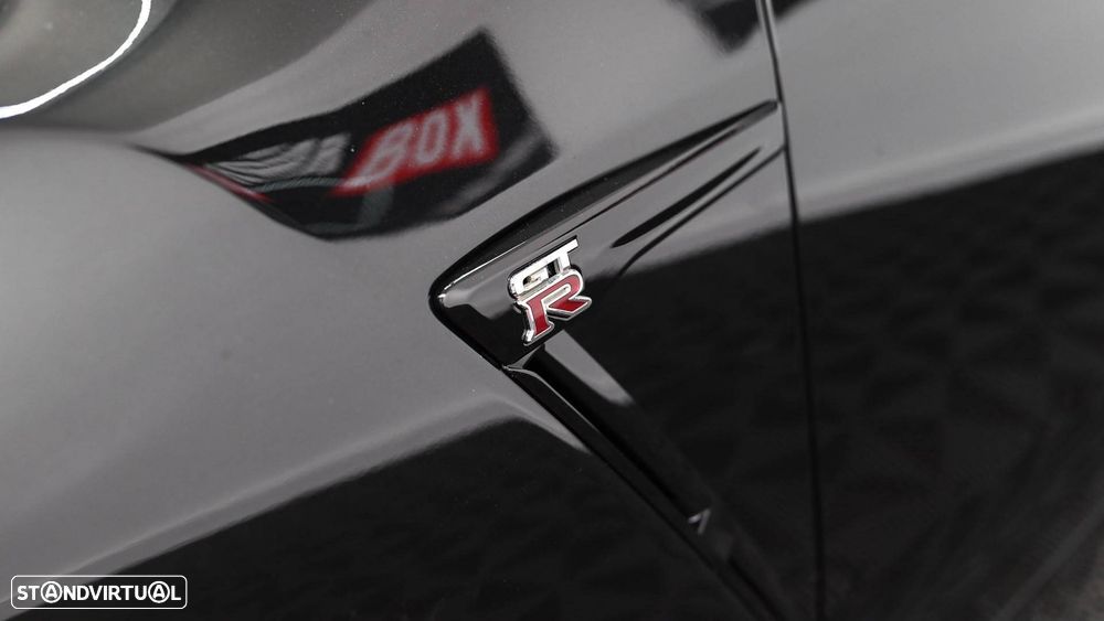 Nissan GT-R 3.8 V6 Black Edition - 20
