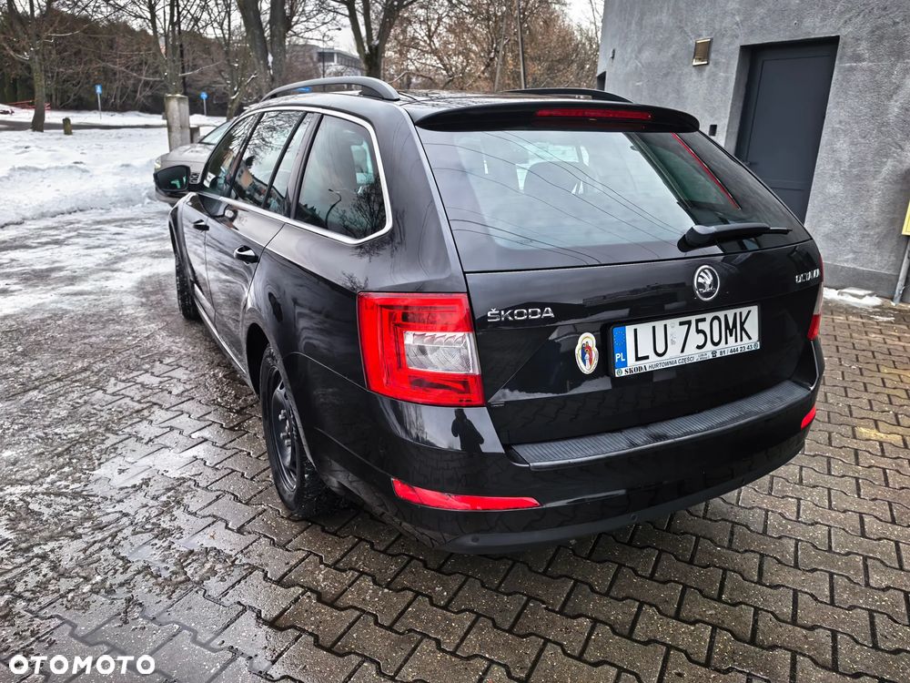 Skoda Octavia - 3