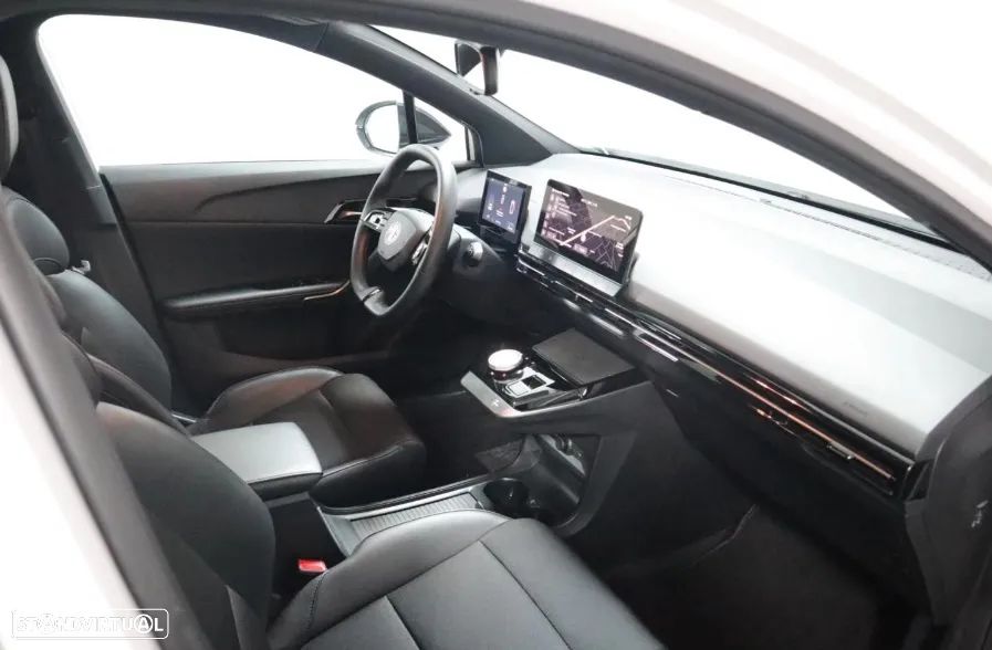 MG MG4 51 kWh Standard - 8