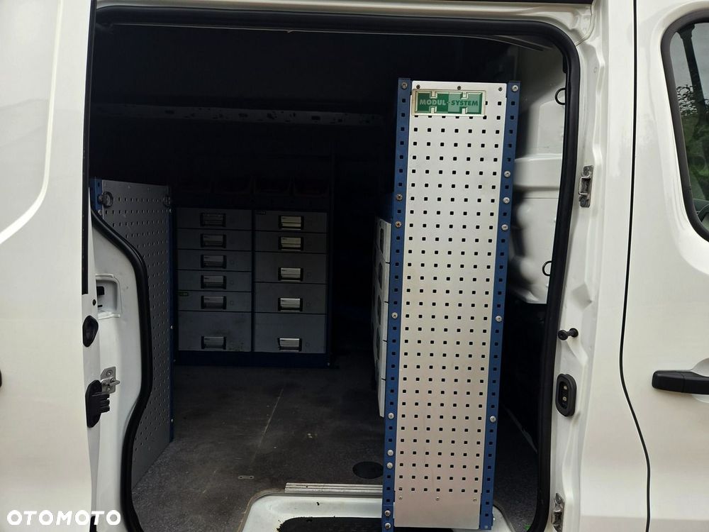Renault Trafic - 19