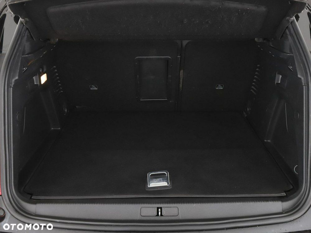 Peugeot 3008 Plug-In Hybrid 225 e-EAT8 GT - 20