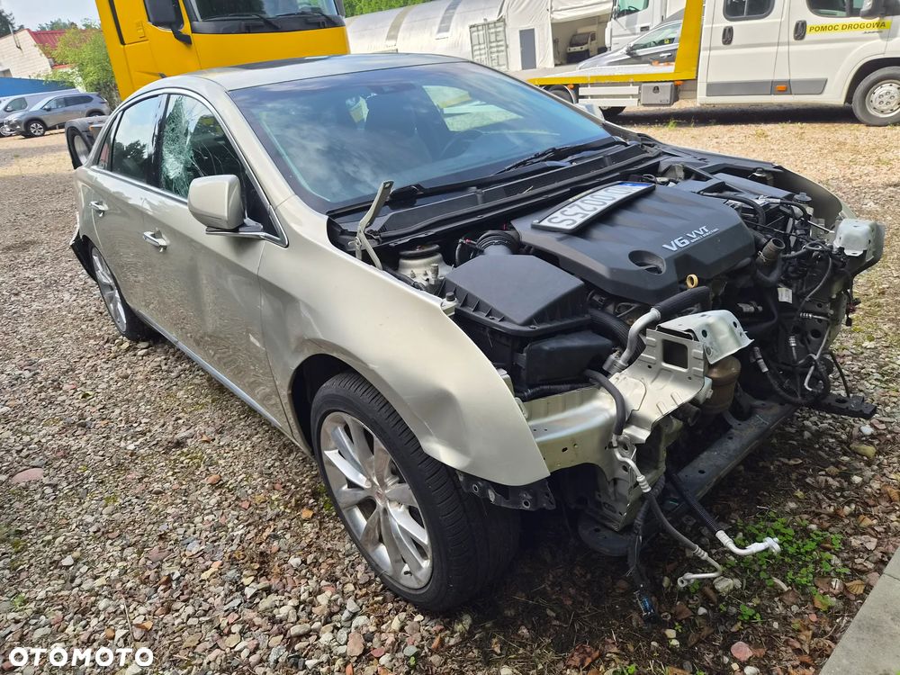 Cadillac XTS - 2