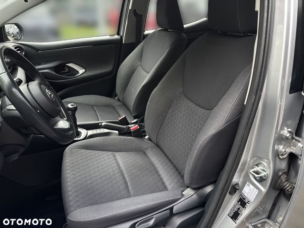 Toyota Yaris 1.0 Comfort - 11