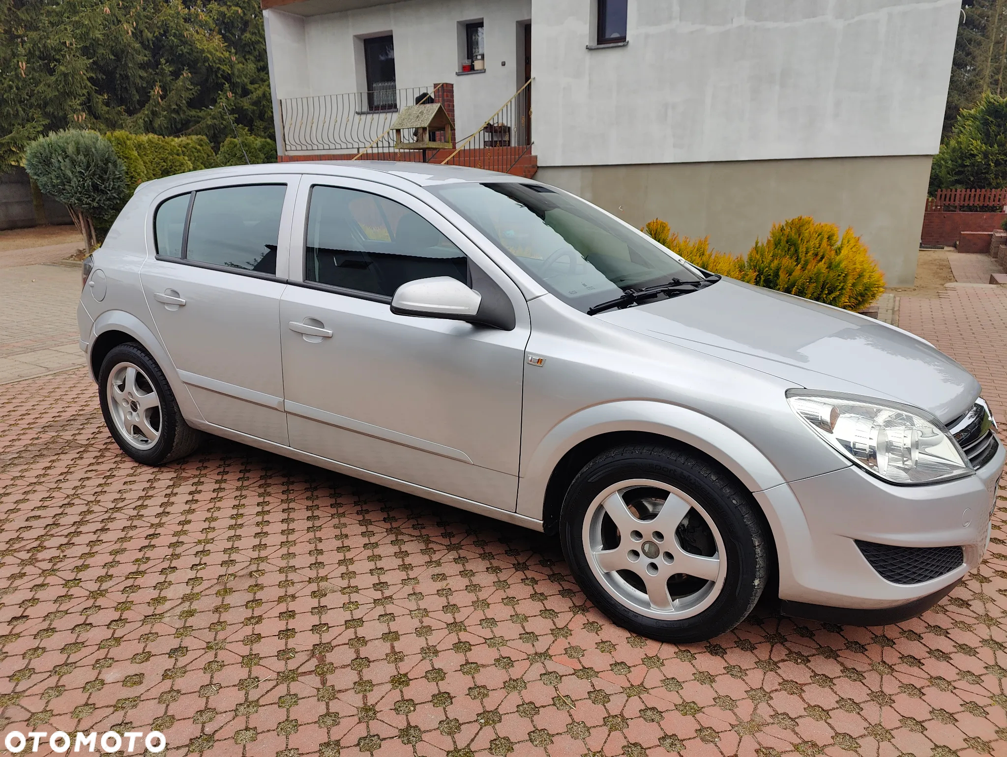 Opel Astra III 1.7 CDTI - 10