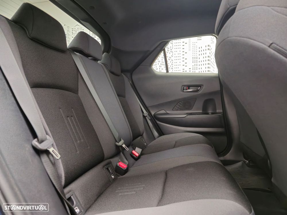 Toyota C-HR - 7