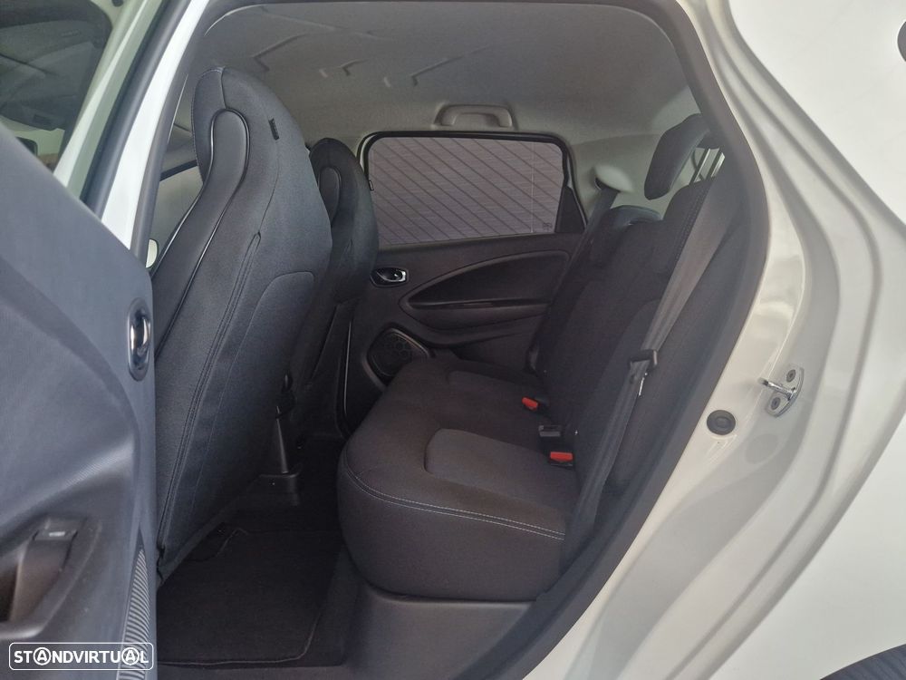 Renault Zoe (c/ Bateria) Limited 40 - 17