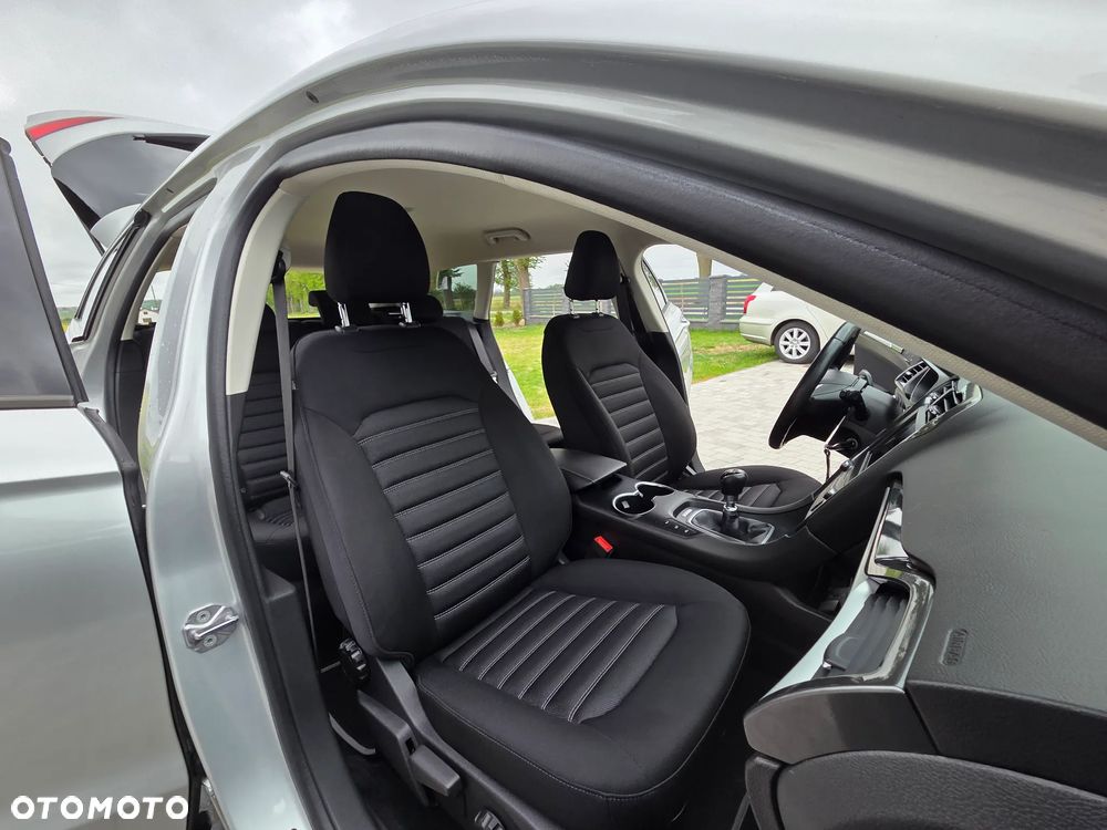 Ford Mondeo SW - 17