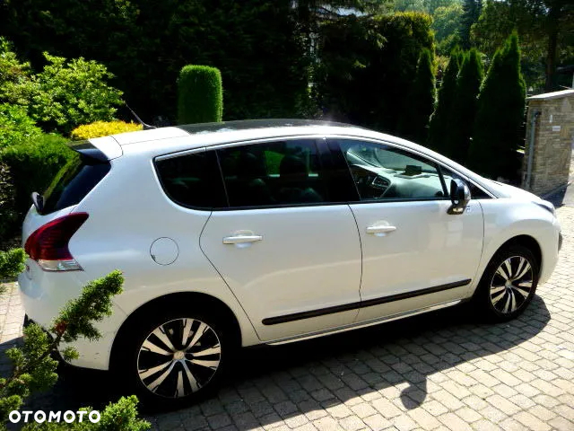 Peugeot 3008 2.0 HYbrid4 - 4