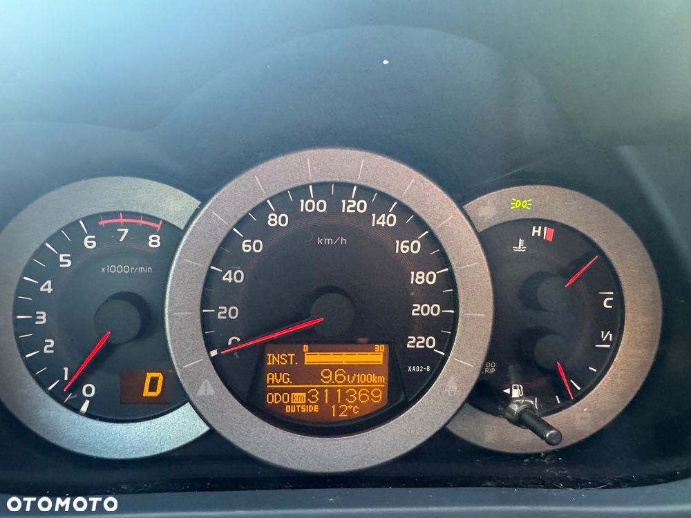 Toyota RAV4 2.0 VVT-i Prestige MS - 17