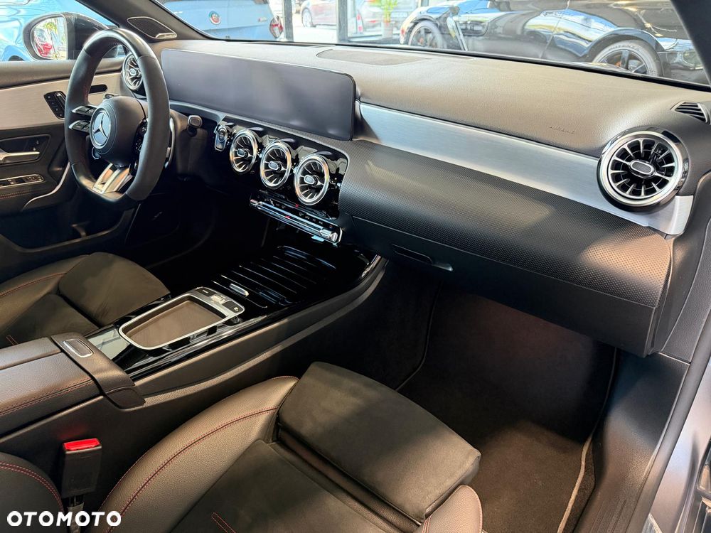 Mercedes-Benz Klasa A 45 S AMG 4-Matic 8G-DCT - 11