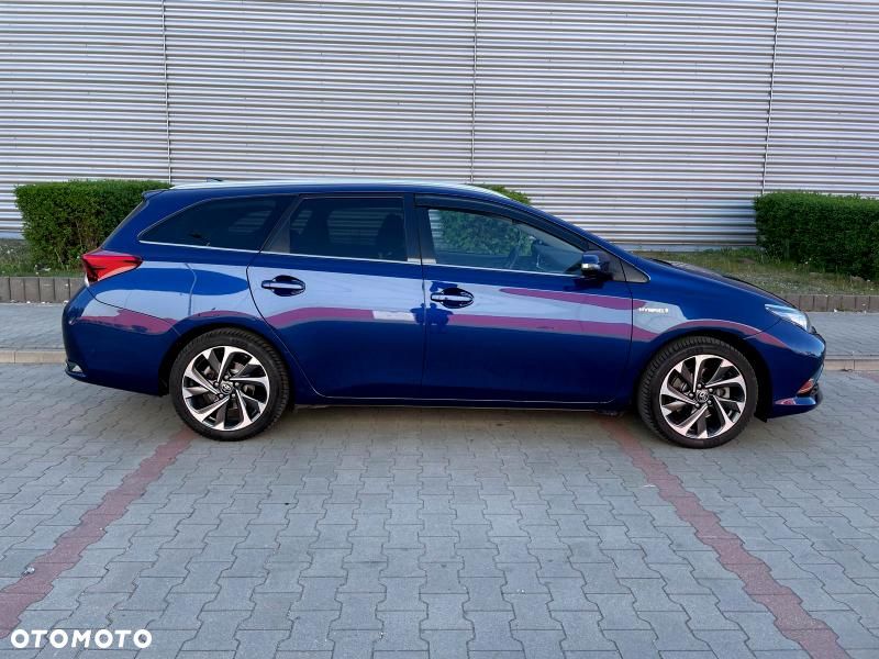 Toyota Auris 1.8 HSD Luna - 8